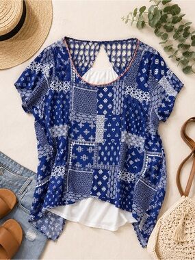 Tu Blue White Patchwork Open Back Boho Blouse L